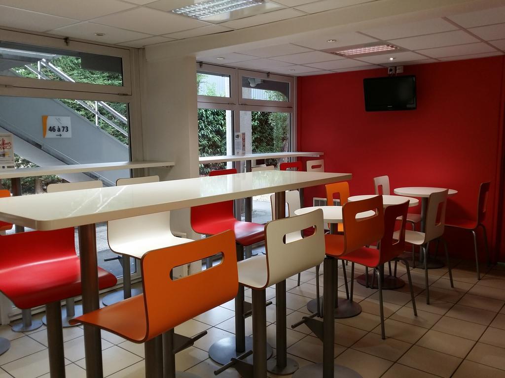 Première Classe Valence Sud Esterno foto
